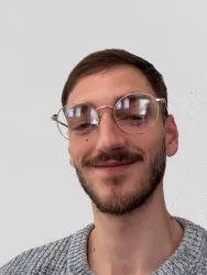 Mitarbeiter*in (m/w/d) in der digitalen Identitätsprüfung – Remote / Minijob (Deutschland)